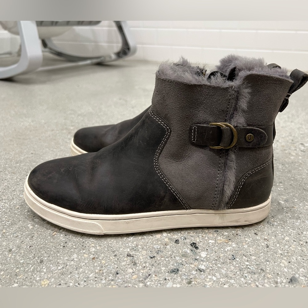 Olukai shoes
